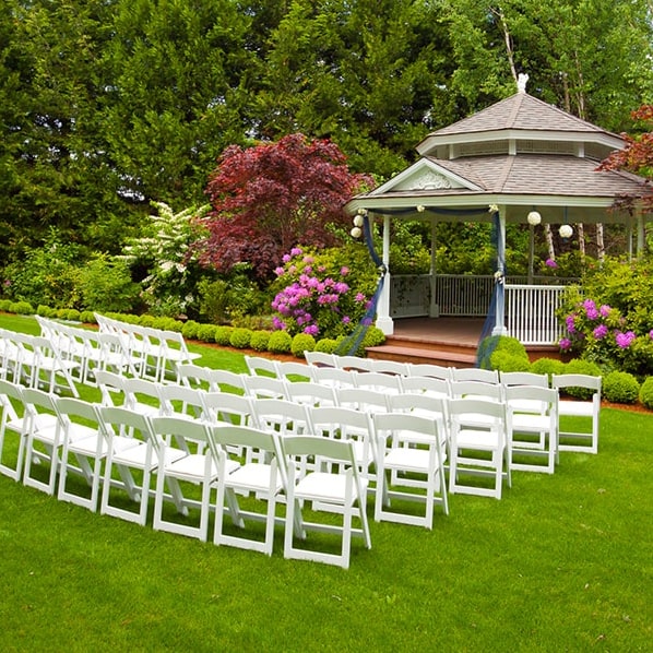 para una fiesta de 100 personas, recomendamos al menos 3-4 baños de alquiler de baños de renta para fiestas